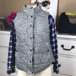 VEST - SKIES are BLUE Gray lined Zip - Button